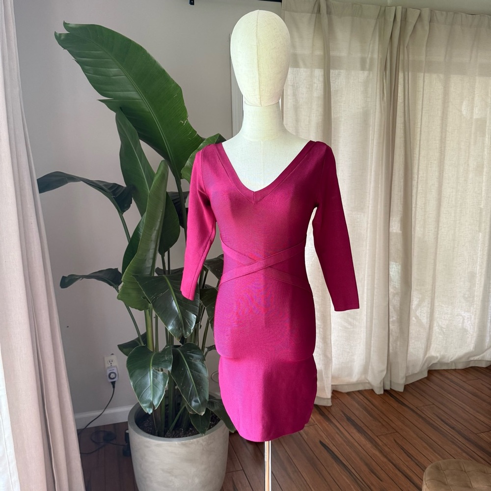Bebe Fuchsia Bandage Knit Bodycon Dress – Size Small